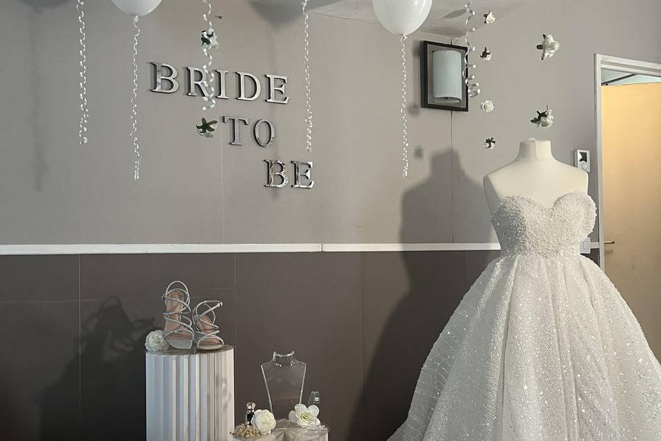 Bride room
