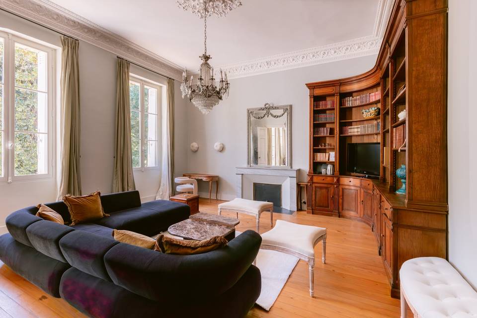 Salon
