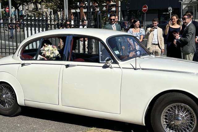 Voiture des mariés
