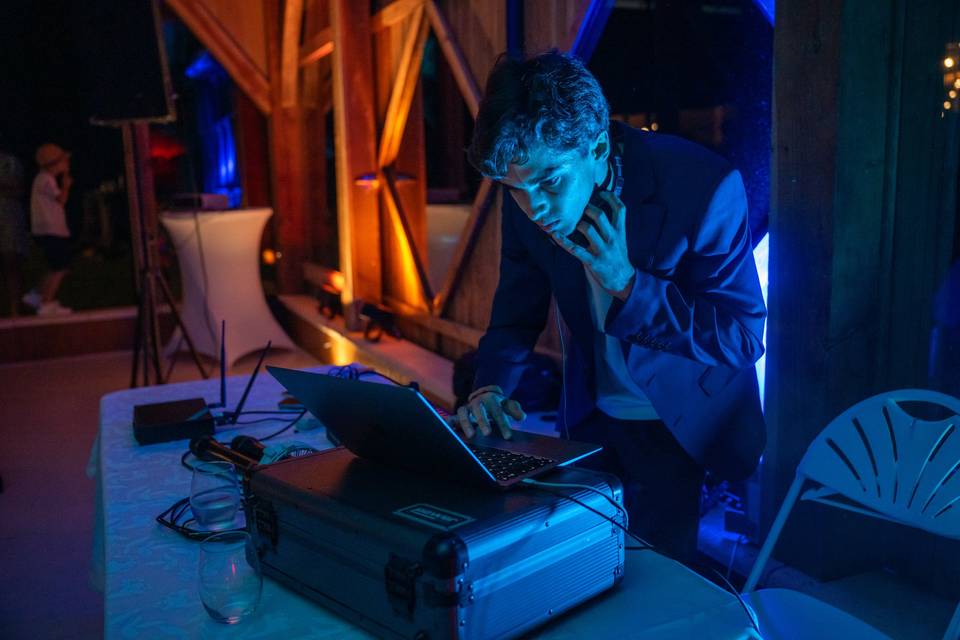 Cabine DJ bleue