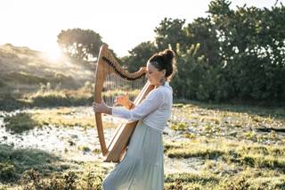 Violaine la harpiste