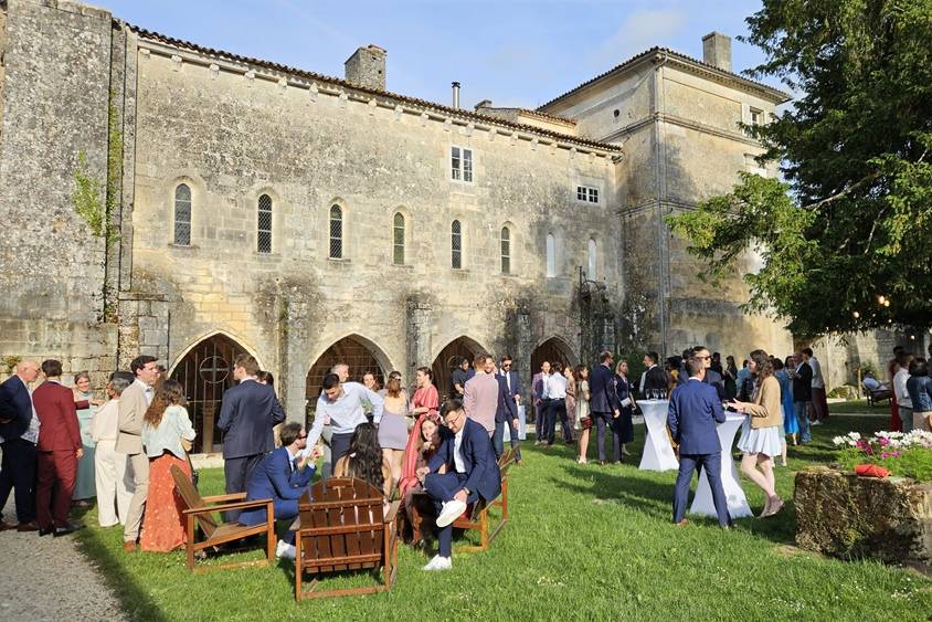 Cour du cloître