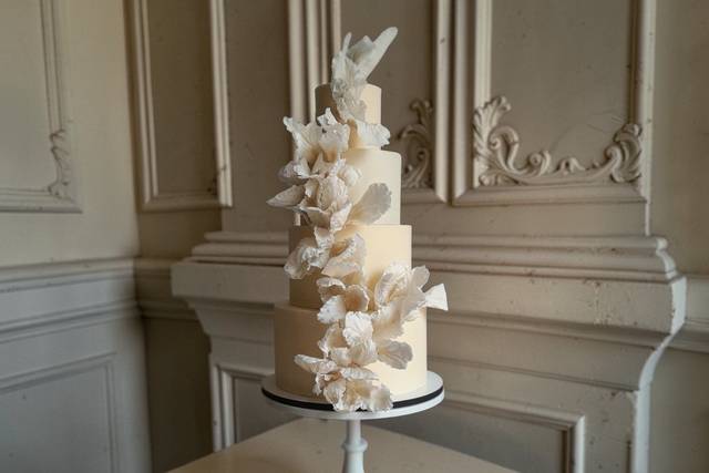Wedding cake cascade