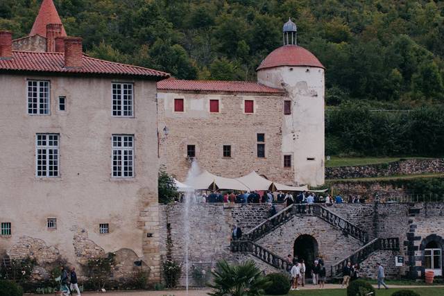 La Cour de la Roseraie
