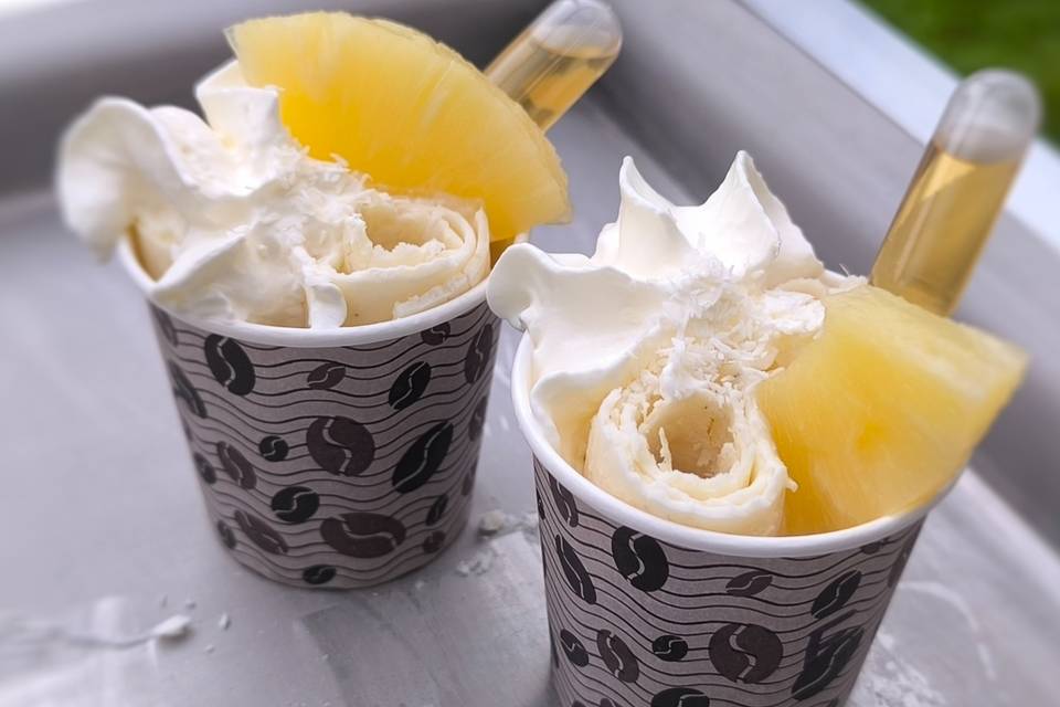 Gigi ice rolls pina colada