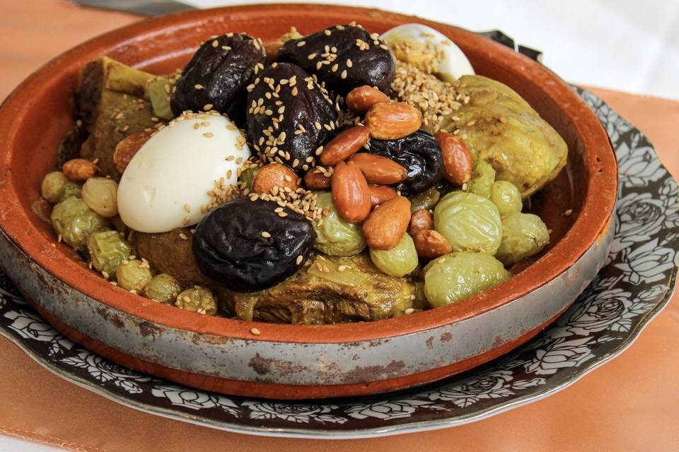 Tagine pruneaux amandes