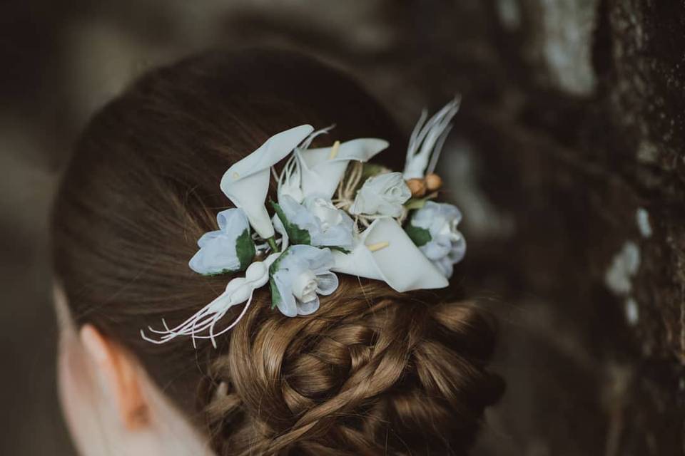 Chignon coiffé, décoiffé