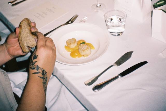 Argentique - à table