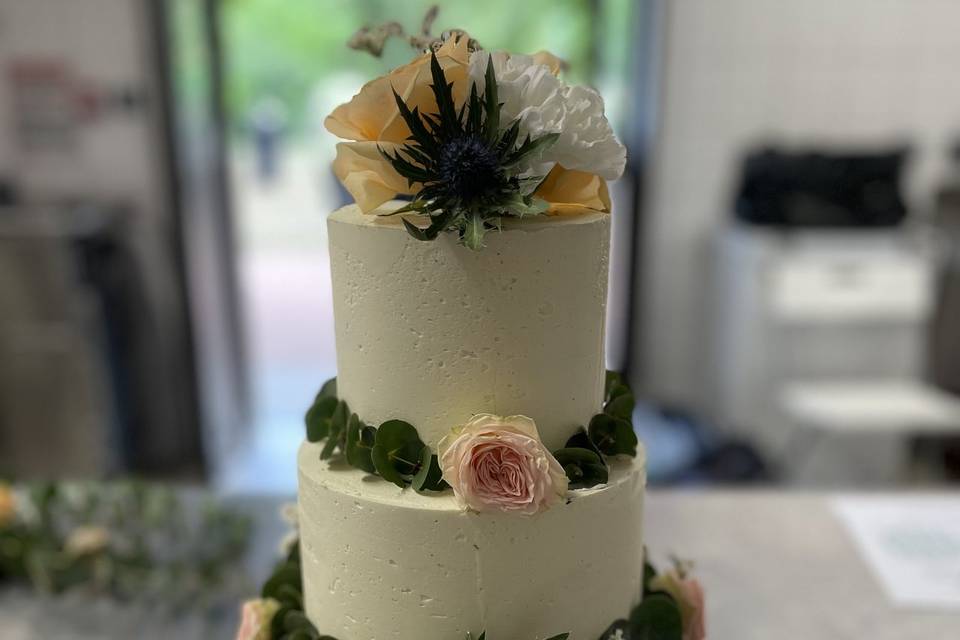 Vegan wedding cake