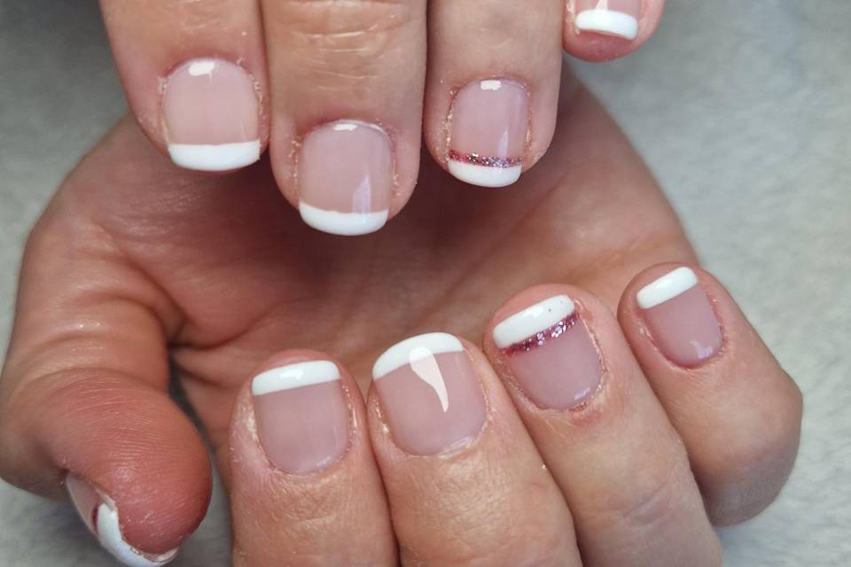 Ongles mariée