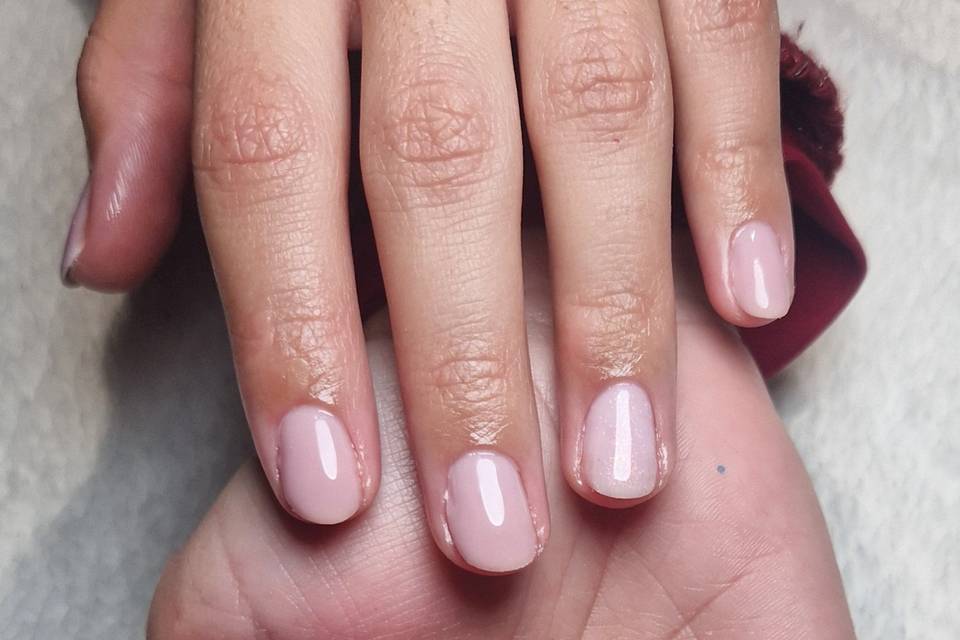 Ongles mariée