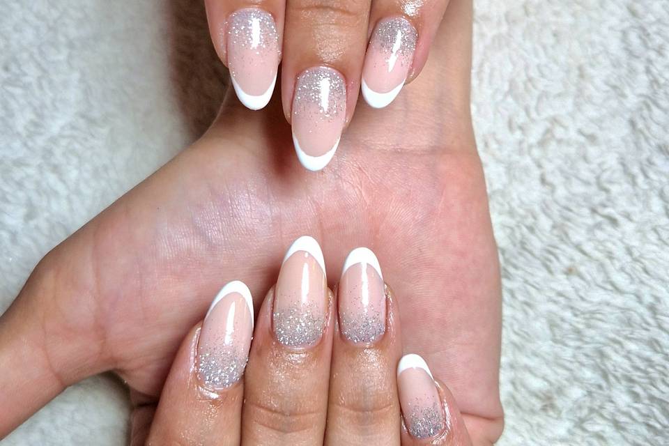 Ongles mariée