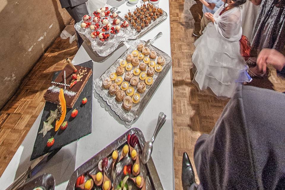 Mariage et buffet à Foix