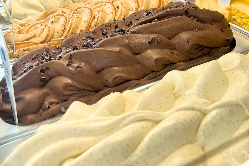 Vitrines de glaces artisanales