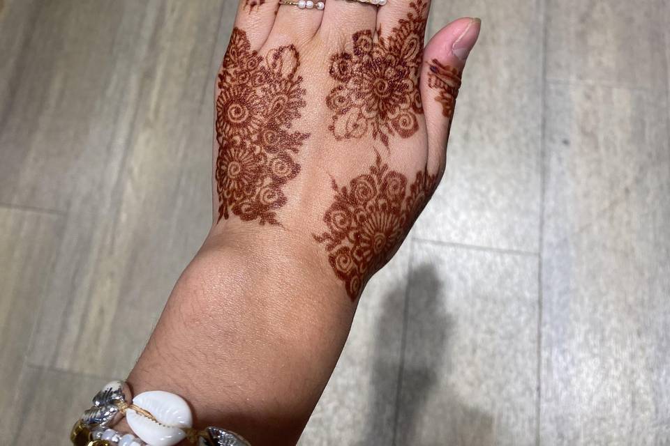 Henna by Mel