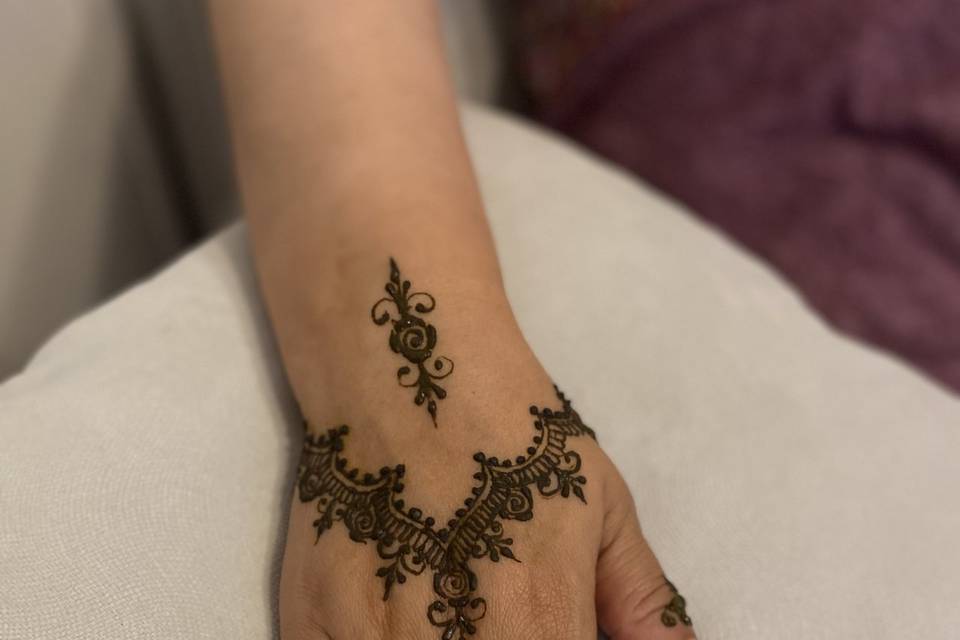 Henna by Mel