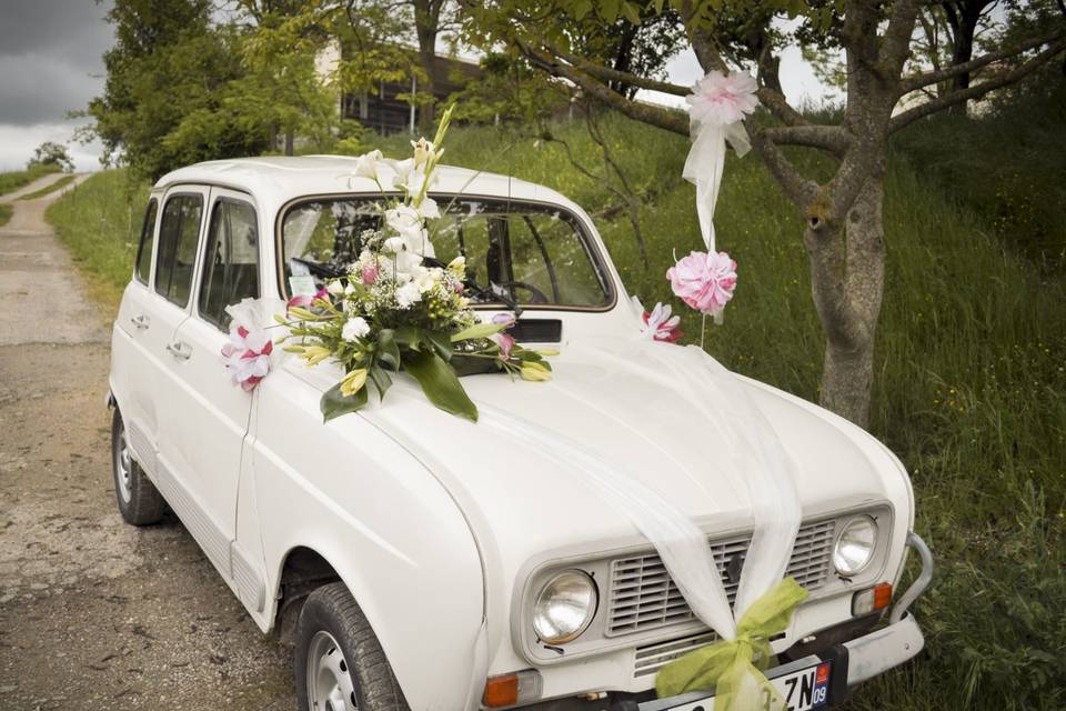 Voiture Mariées 1