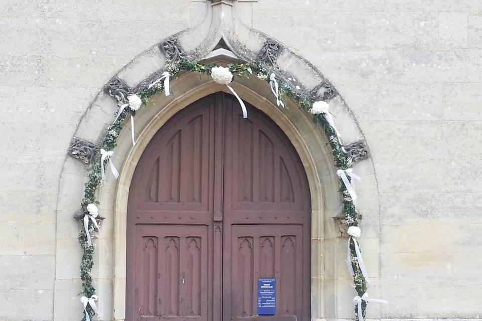 Arche Entrée Eglise