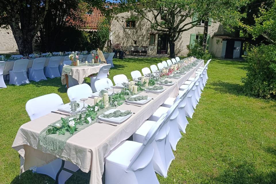 Repas dans le parc