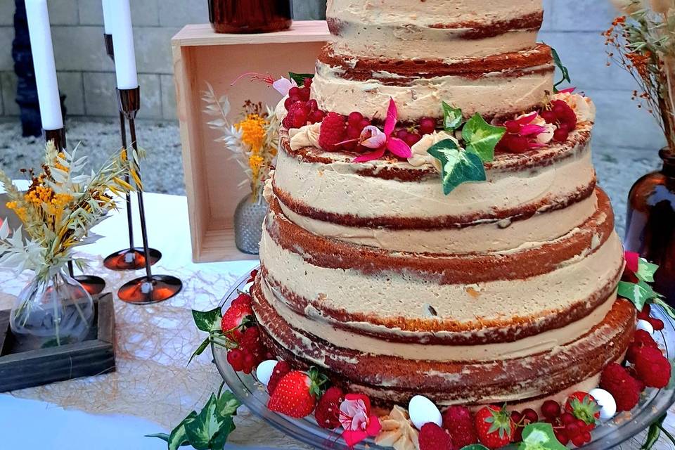 Weeding Naked Cake