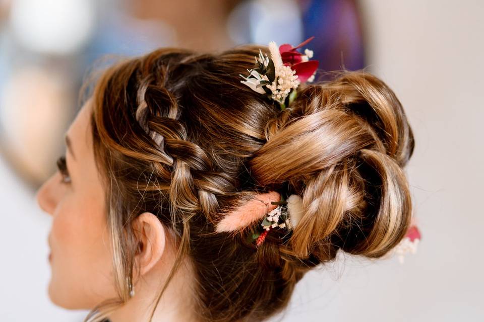 Chignon haut coque