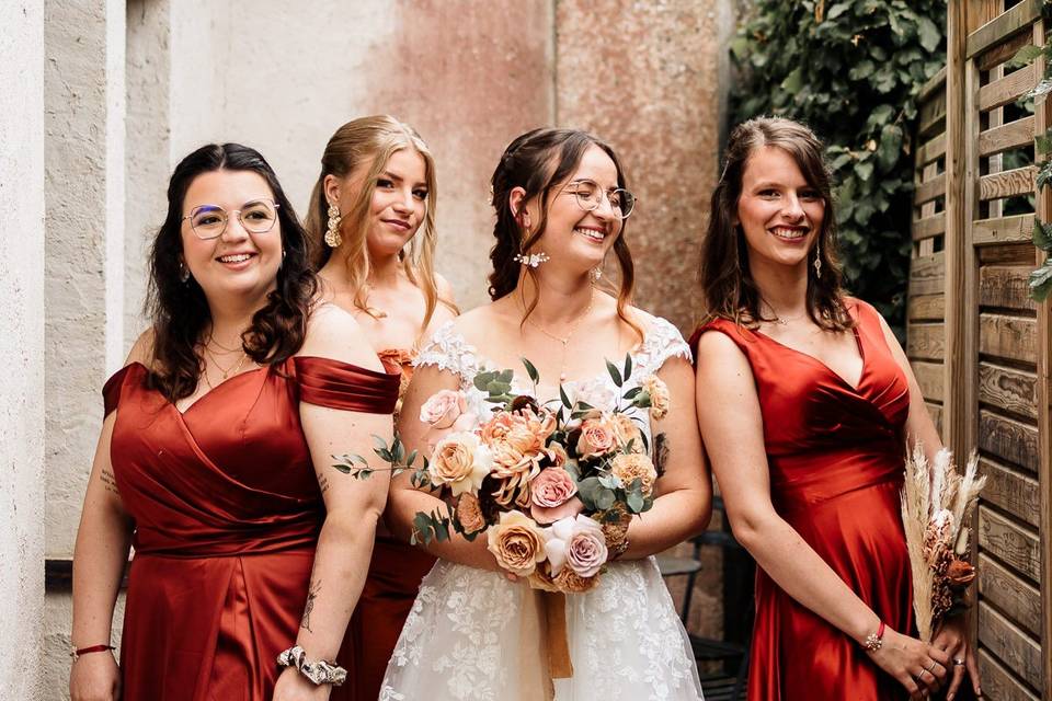 Team bride