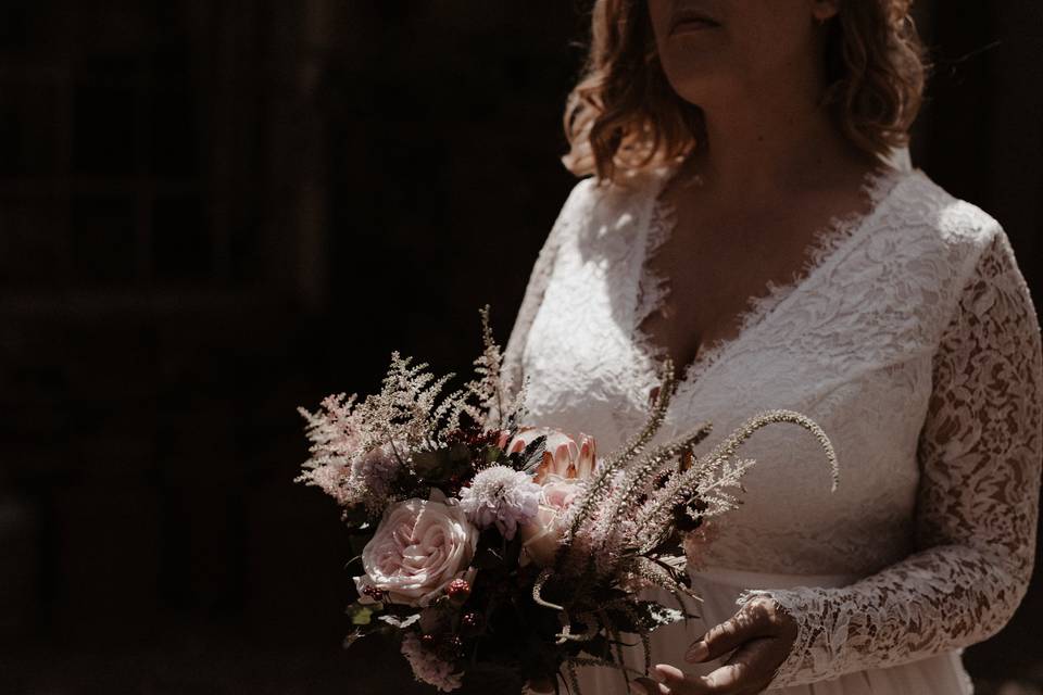 Bouquet de mariée destructuré