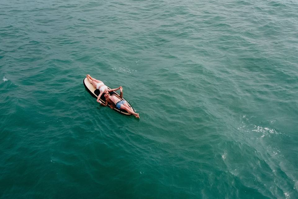 Séance couple à l'eau