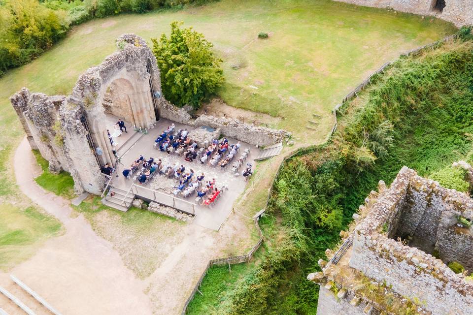 Mariage dans les ruines