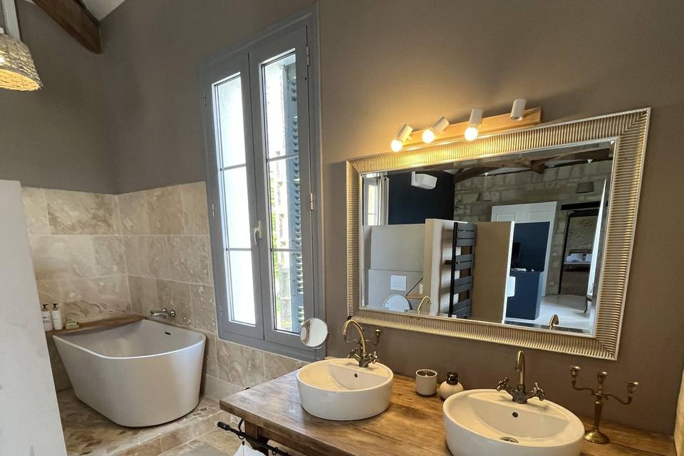Salle de bain suite nutpiale