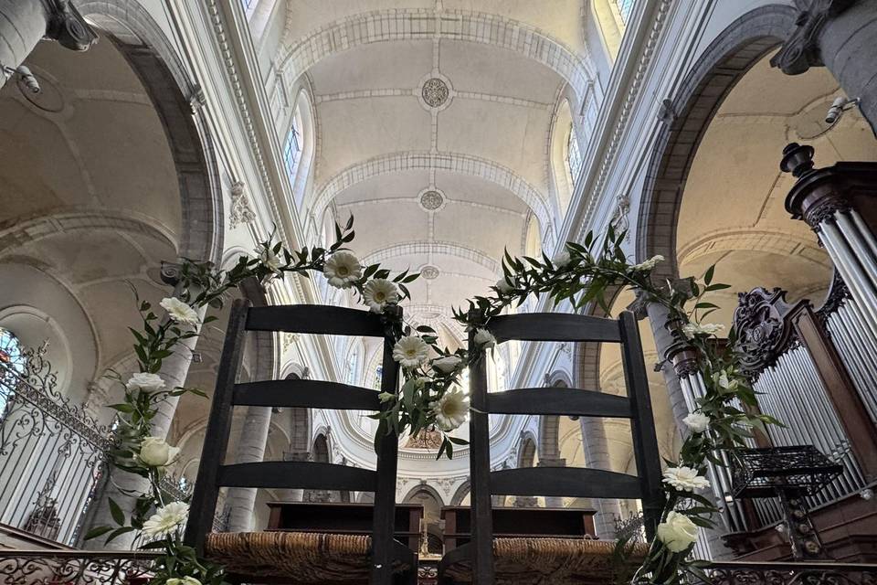 Coeur en fleur église