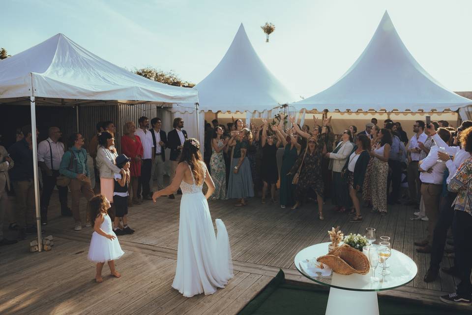 Le lancer de bouquet