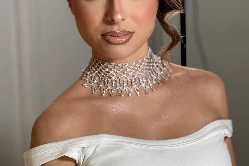 Full glam