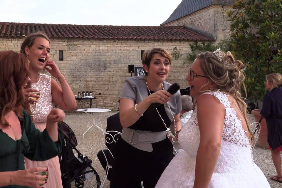 Faire chanter la mariée...