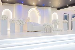 Le Strass Reception