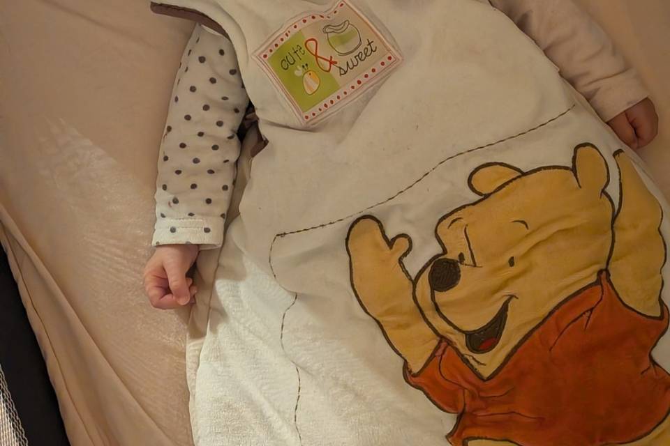 Chut bébé dort