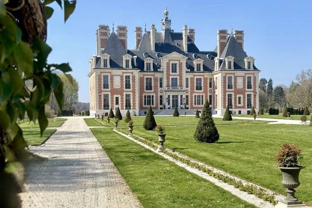 Le Château de Nainville-Les-Roches