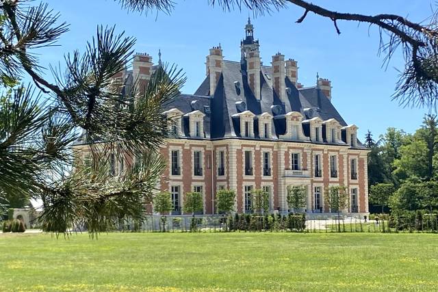 Le Château de Nainville-Les-Roches