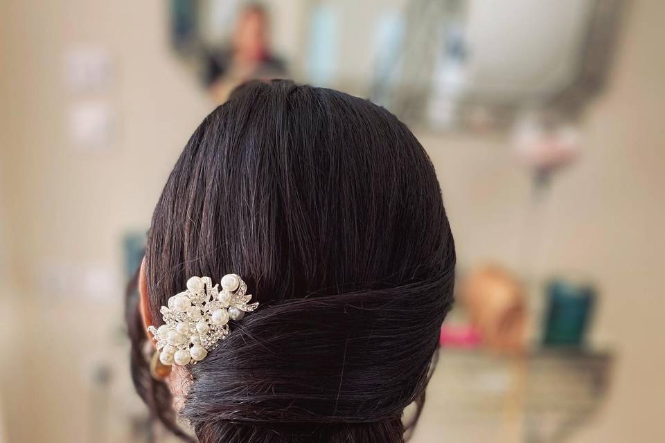 Chignon bas élégant