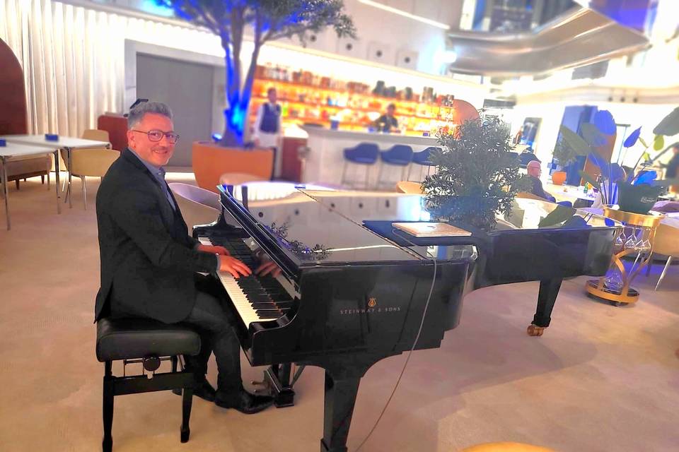 Private Band