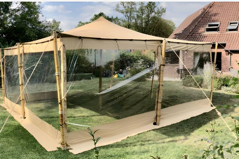Tente stretch fermée