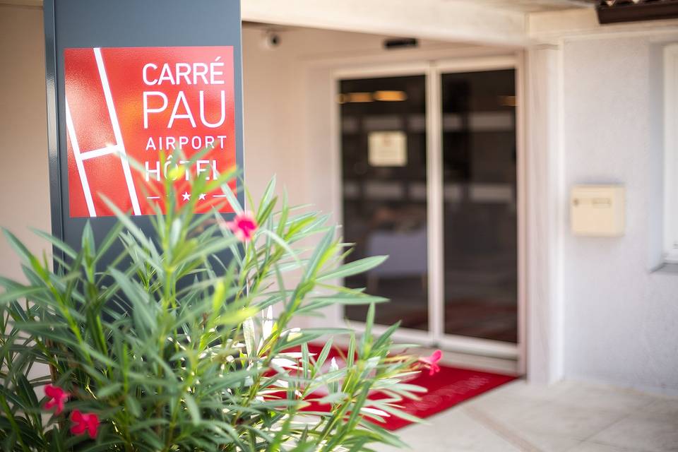 Carré Pau Airport Hôtel