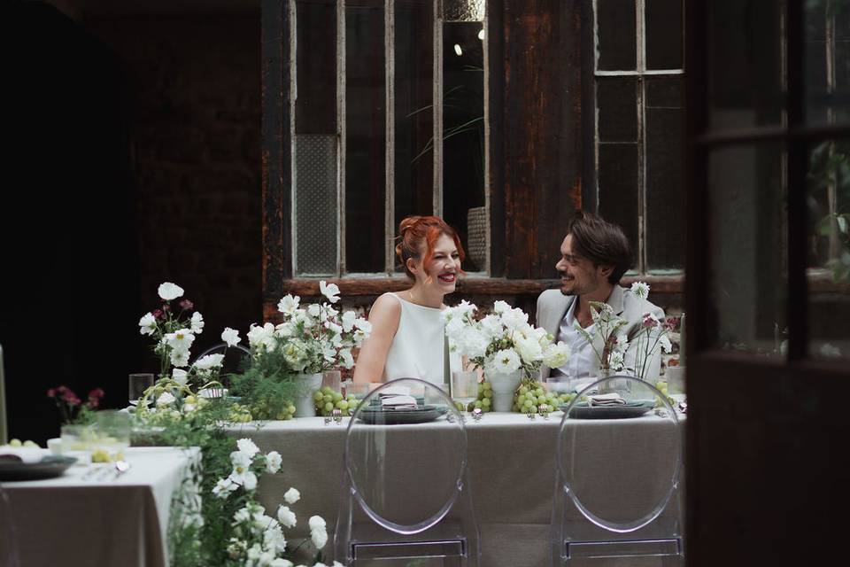 Reception table