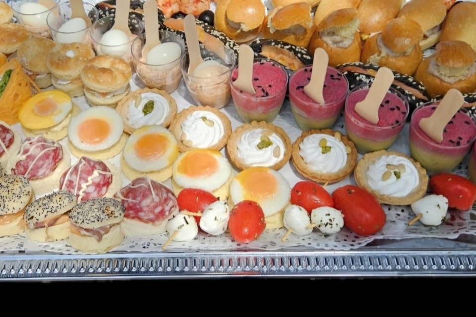 Assortiment de canapés froids