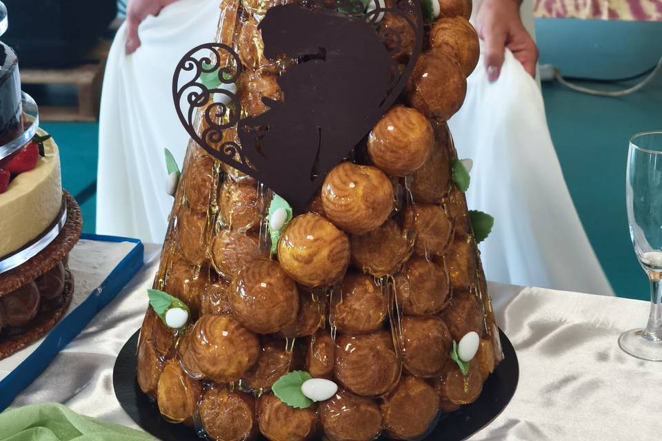 Pièce montée choux