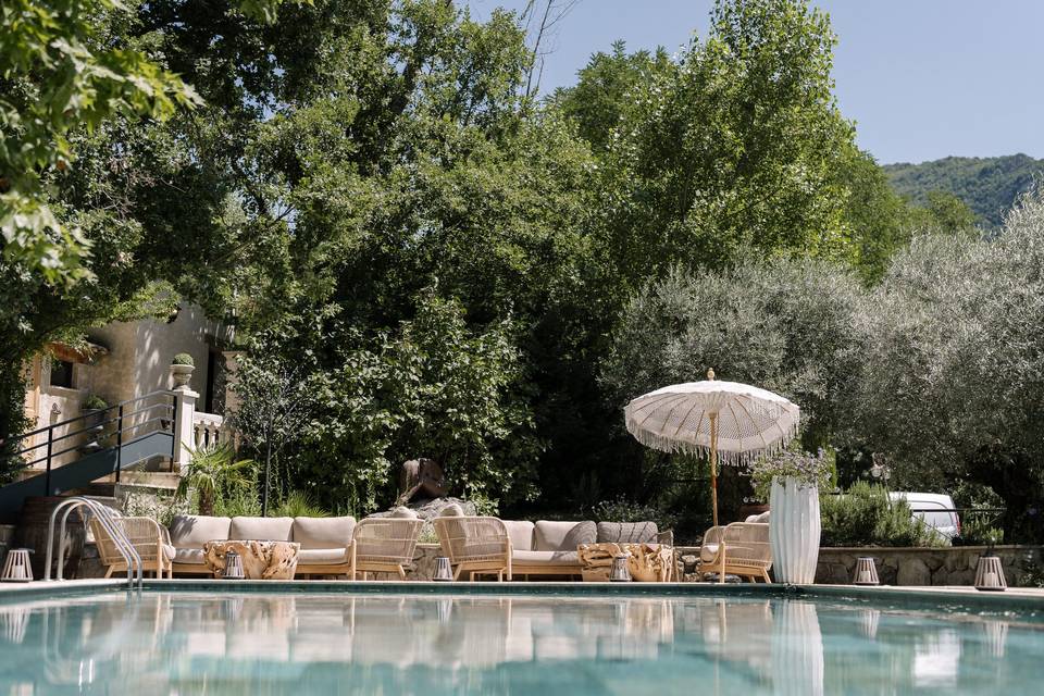Pool house