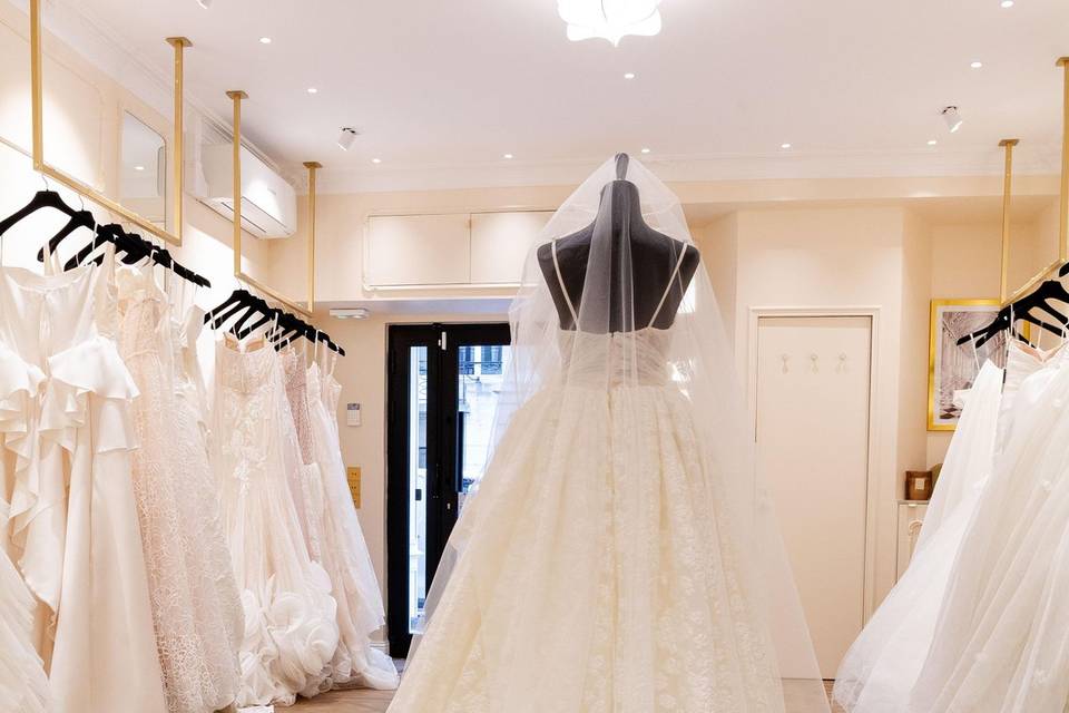 robe_mariee_dentelle_traine