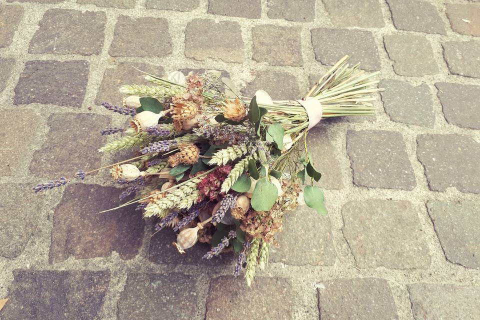 Bouquet en fleurs séchées