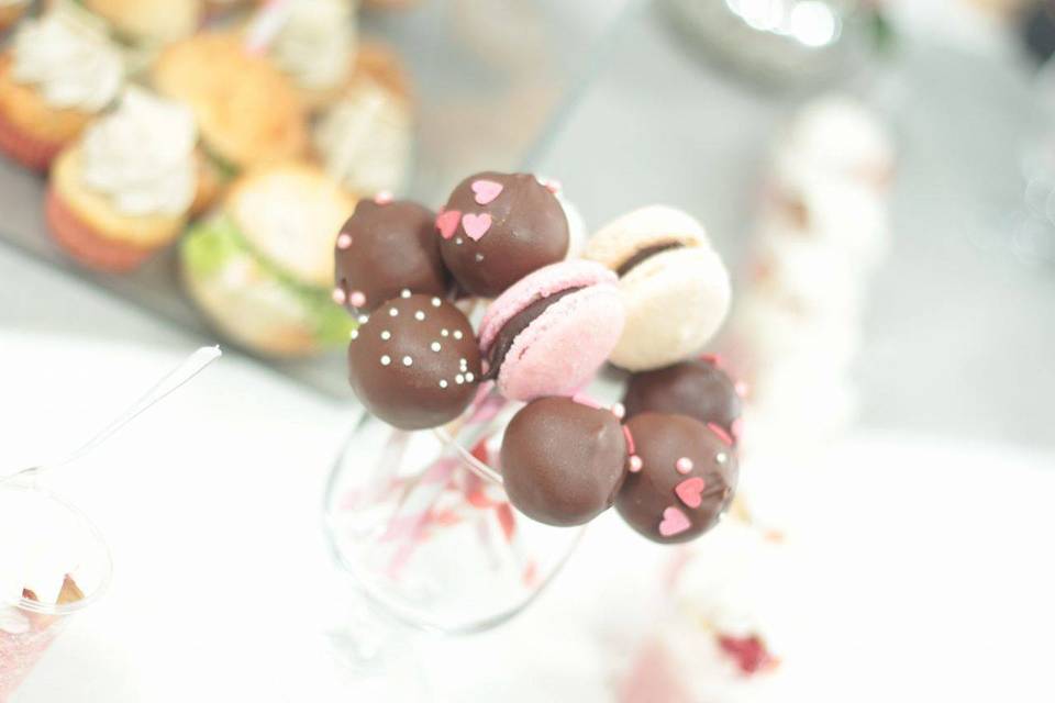 Sucettes macarons/cake pops