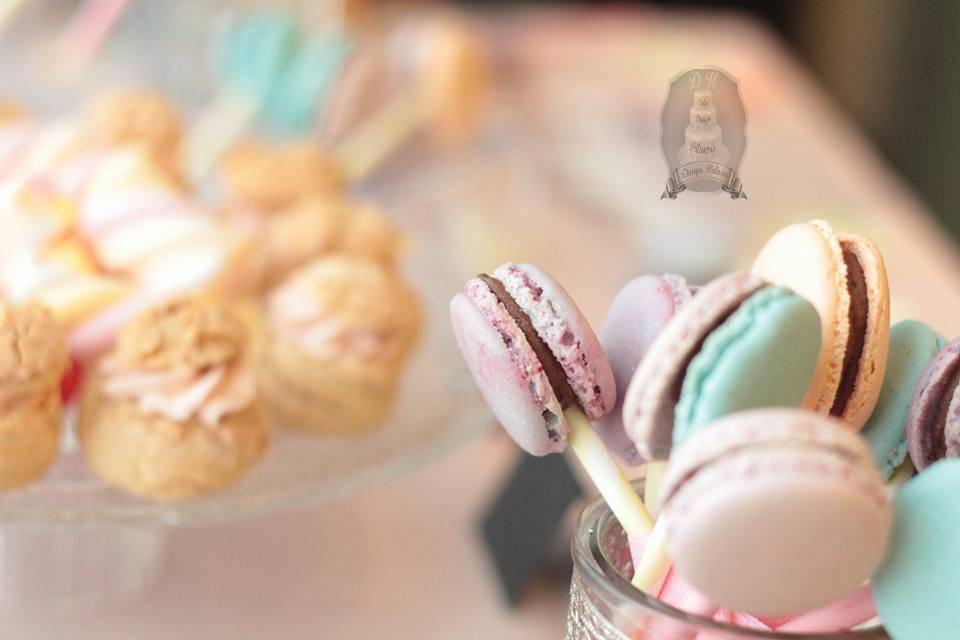 Sucettes macarons